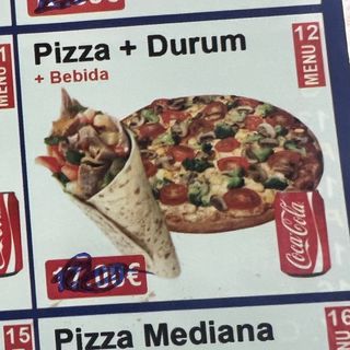 Pizza Grande Durum con 2 Bebidas