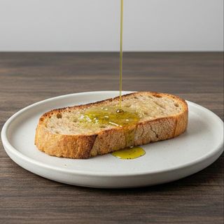 Tostada sencilla + café