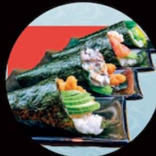 temaki anguila con aguacate