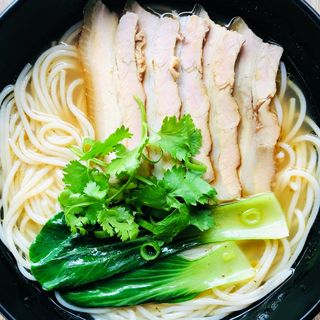 Sopa De Ramen De Cerdo