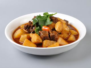 Pollo Con Patata Guisada Picante
