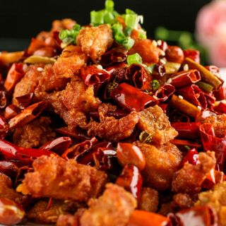 Pollo Rebozado Con Chile