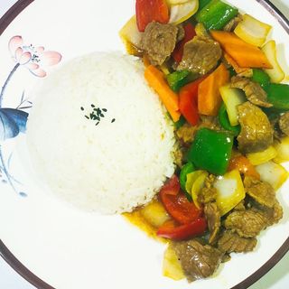 Pollo Al Curry Con Arroz