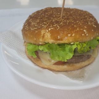 Hamburguesa Tradicional
