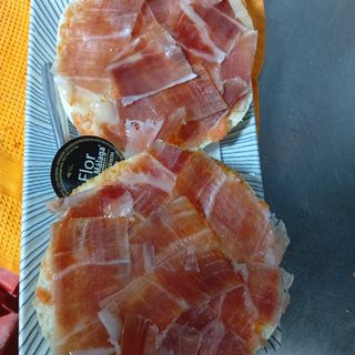 Mollete Entero de Jamón, Tomate y Aceite