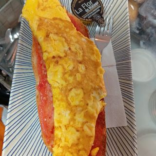 Media  Tostada De Tortilla Francesa