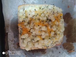 Sandwich De Mantequilla York Y Queso Fundido