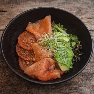Ensalada salmón y aguacate