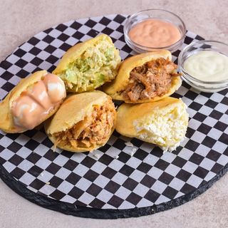 Combo mini arepas