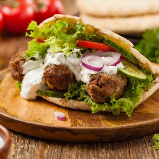 Pita De Falafel