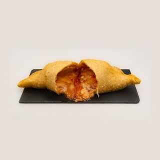 Calzone 4 formaggi