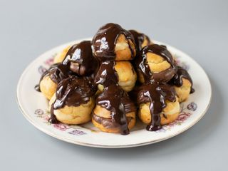 Profiteroles