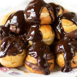 Profiteroles