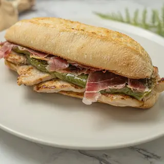 Bocadillo De Serranito