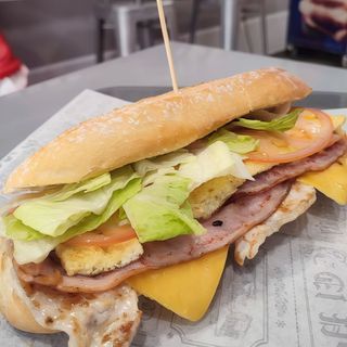 Bocadillo Especial De La Casa