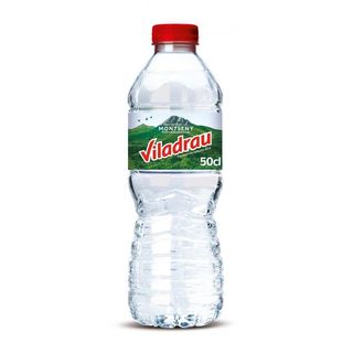 Agua mineral natural