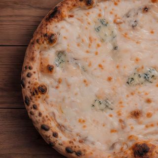 Pizza Quattro Formaggi