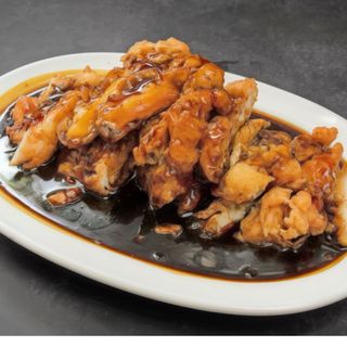 Pollo frito al ajo (Rebozado）酱油鸡