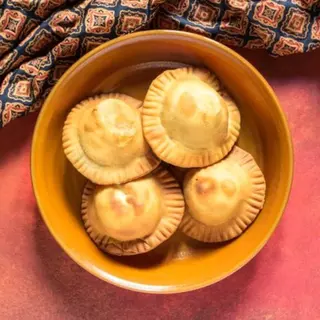 Miniempanadillas caseras en pares (Novedad)