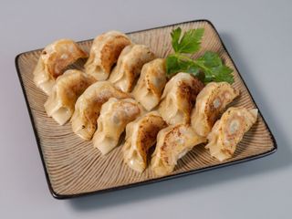 Gyozas de pollo y black fungus
