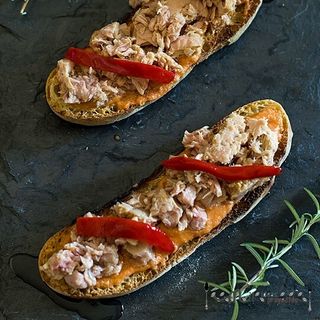 Tosta Mediterránea