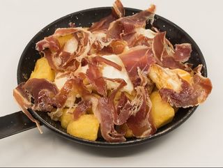 Sartén de jamón serrano