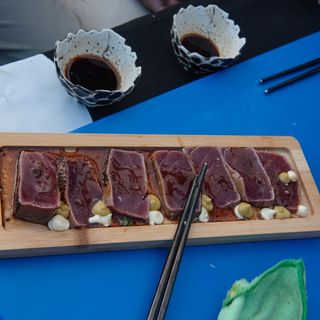 Tataki de atún bluefin