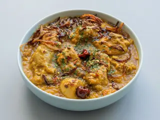 MURGH DAL