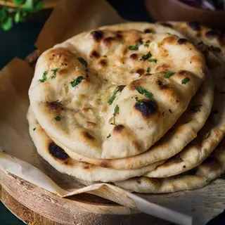 SIMPLE NAAN