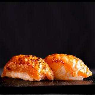 Nigiri salmon frameado