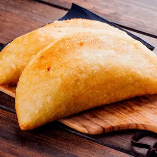 Empanada Venezolana de carne mechada
