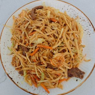 22B Tallarines Fritos Con Salsa Curry