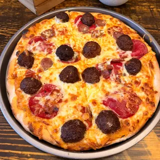 Pizza Furia Cárnica (30 Cm.)