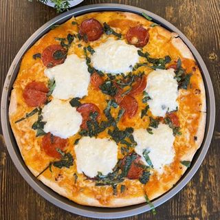 Pizza Stracciatella Di Casa (30 Cm.)