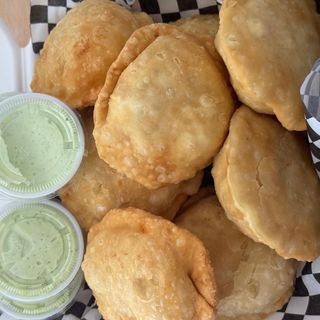 Pastelito De Carne Picada