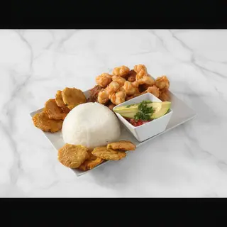 Gambas Rebozadas + patacones 