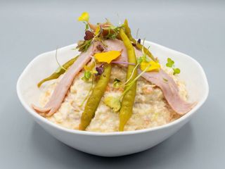 Ensaladilla De La Casa