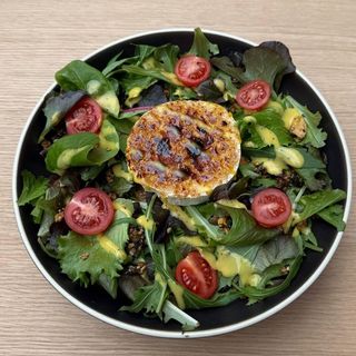 Ensalada de Rulo de Cabra