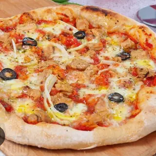 Pizza De Atún