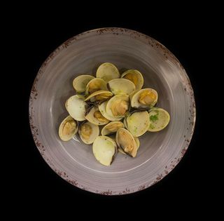 Almejas A La Plancha Hansik