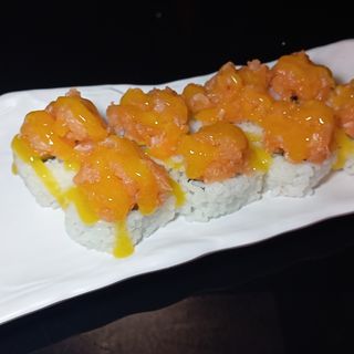 107- Uramaki De Mango Shake (8 Uds.)