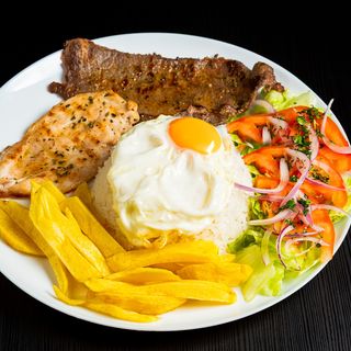 COMBINADO DE TERNERA Y POLLO