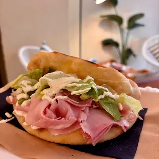 Bacio di Milano