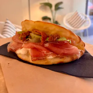 Bacio Bolzano