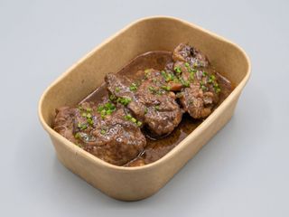 Carrillera de cerdo guisada · 300 g