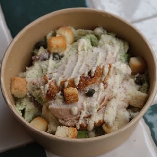 Ensalada César con Pollo
