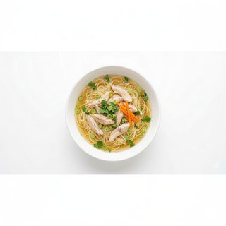 Sopa De Pollo Con Fideos