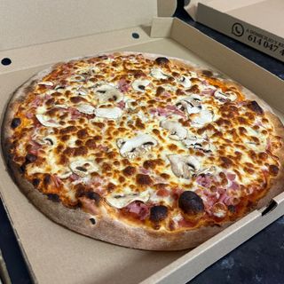 Pizza Reina (35 Cm.)