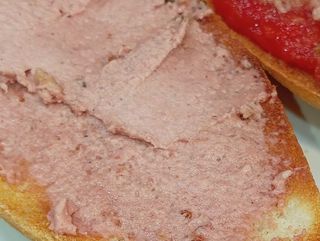 Media Tostada De Paté