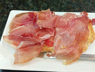 Media Tostada Catalana